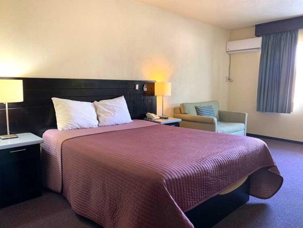 Hotel Posada Don Fernando Ensenada Ngoại thất bức ảnh