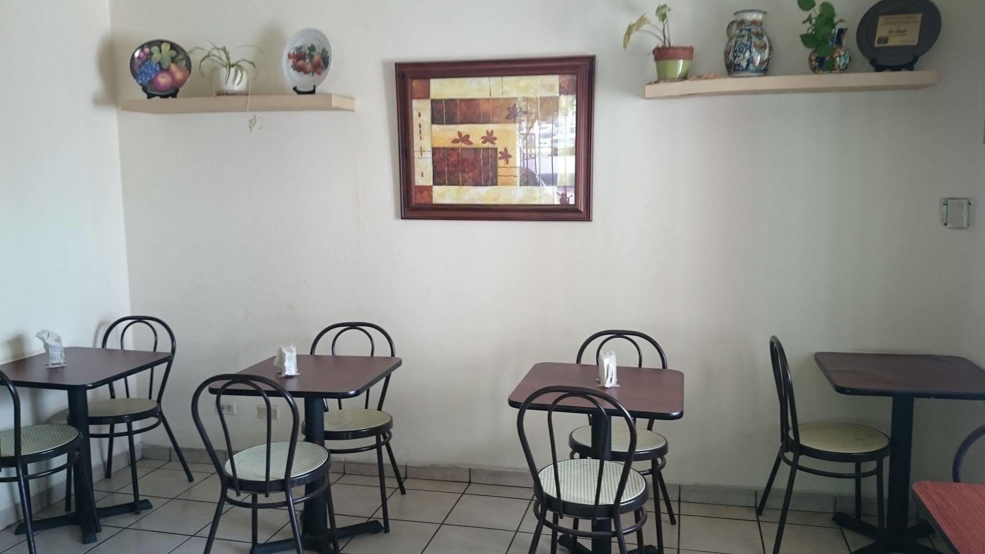 Hotel Posada Don Fernando Ensenada Ngoại thất bức ảnh